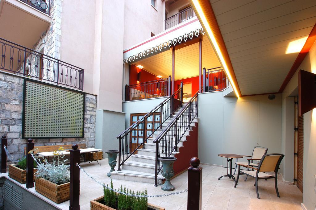 Kentrikon Hotel ลากาเดีย ภายนอก รูปภาพ
