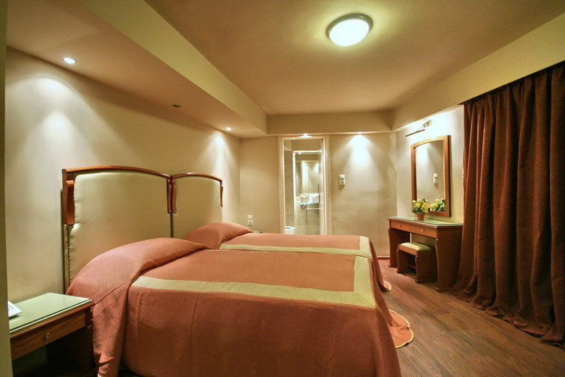 Kentrikon Hotel ลากาเดีย ภายนอก รูปภาพ